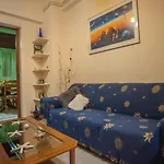 Retro Chic Argostolion