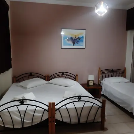 Retro Chic 阿尔戈斯托利翁